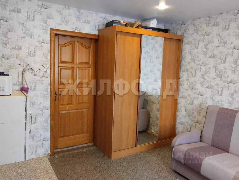 Комната Новосибирская область, Новосибирск Сухарная ул., 70А (13.1 м) - Фото 1