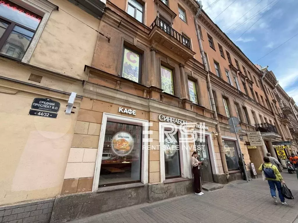 Аренда 167м2 трафик метро 4 витрины 2 входа - Фото 1