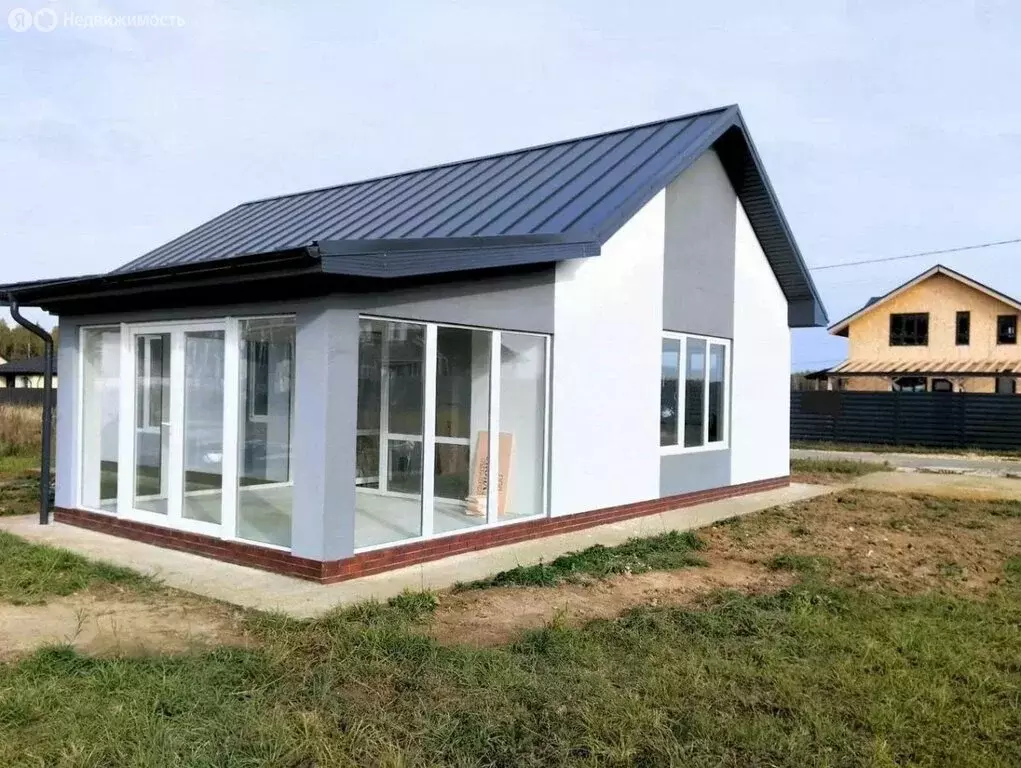 Дом в Пензенский район, Воскресеновский сельсовет (120 м) - Фото 1