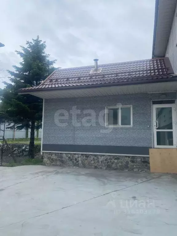 Дом в Приморский край, Владивосток Седанка мкр, ул. Семирадского, 10 ... - Фото 1