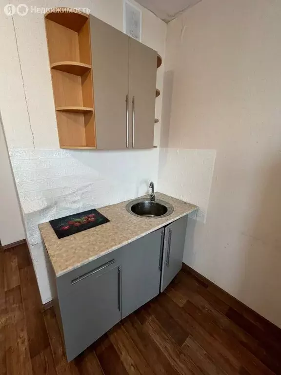 Квартира-студия: Челябинск, улица Скульптора Головницкого, 4 (23.7 м) - Фото 1