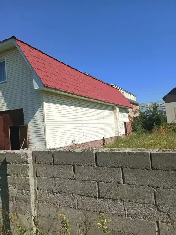 Дом в Ульяновская область, Ульяновск ул. Бари Тарханова (77 м) - Фото 1