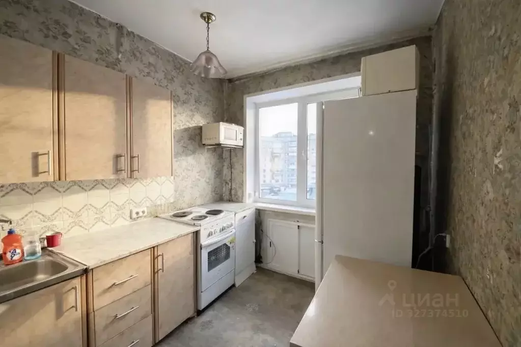 2-к кв. Кемеровская область, Новокузнецк ул. Кирова, 93 (44.0 м) - Фото 1