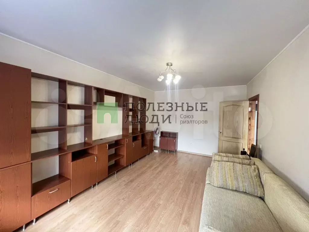 1-к. квартира, 39,8 м, 8/10 эт. - Фото 1