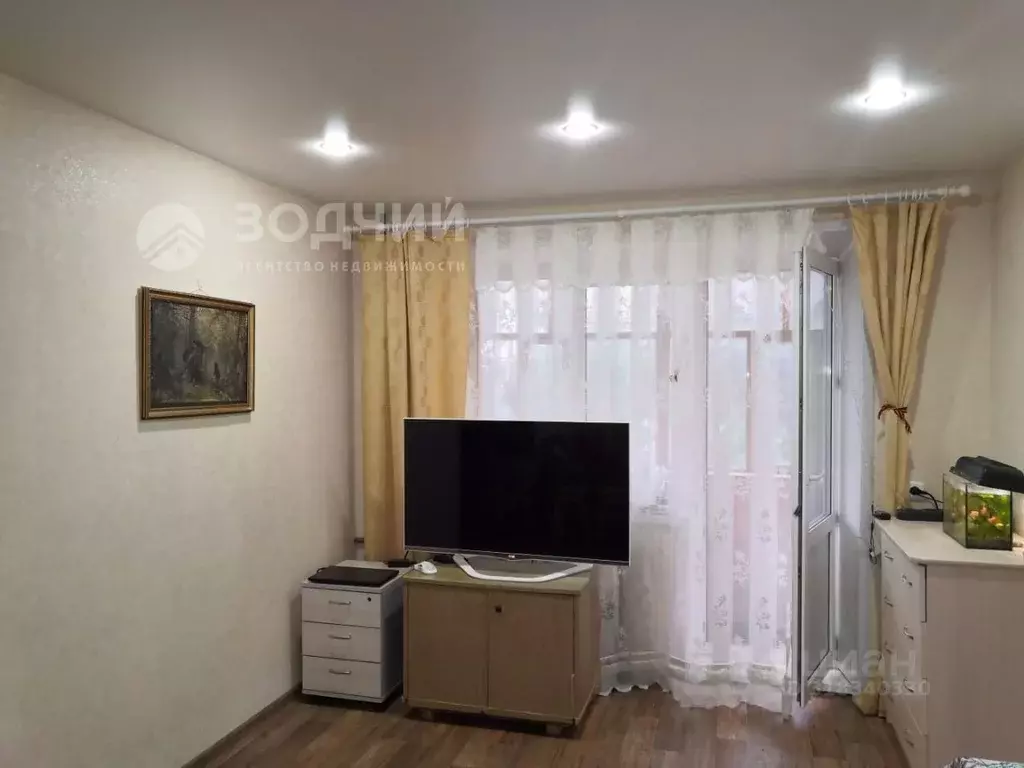 2-к кв. Чувашия, Чебоксары ул. Аркадия Гайдара, 7 (40.2 м) - Фото 1