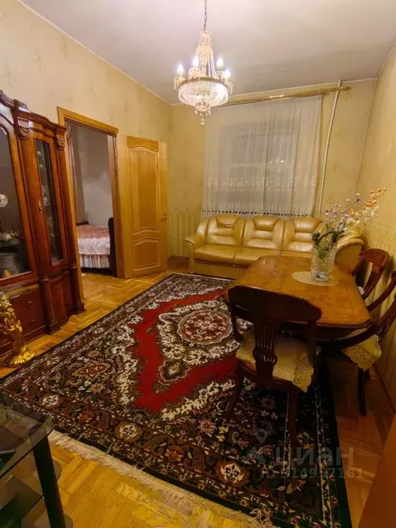 3-к кв. Санкт-Петербург Коломенская ул., 38-40/41 (69.3 м) - Фото 0