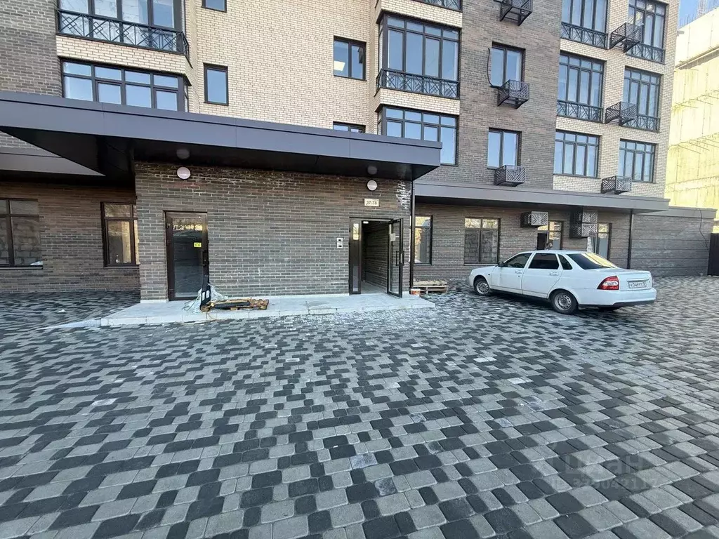 3-к кв. Северная Осетия, Владикавказ ул. 8 Марта, 8 (99.1 м) - Фото 2