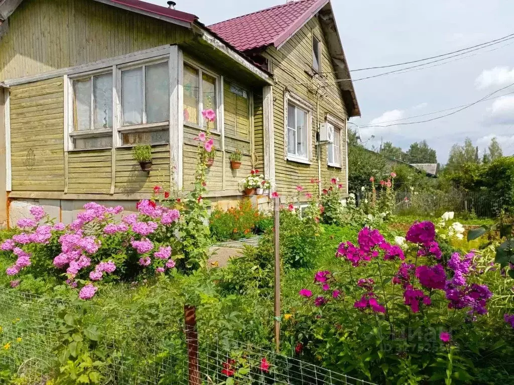 Дом в Тверская область, Кимрский муниципальный округ, с. Красное ул. ... - Фото 1