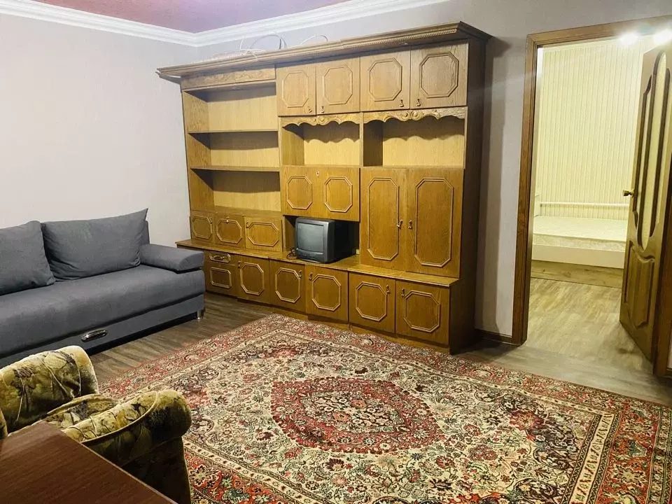 2-к кв. Пензенская область, Пенза ул. Суворова, 178 (37.0 м) - Фото 2