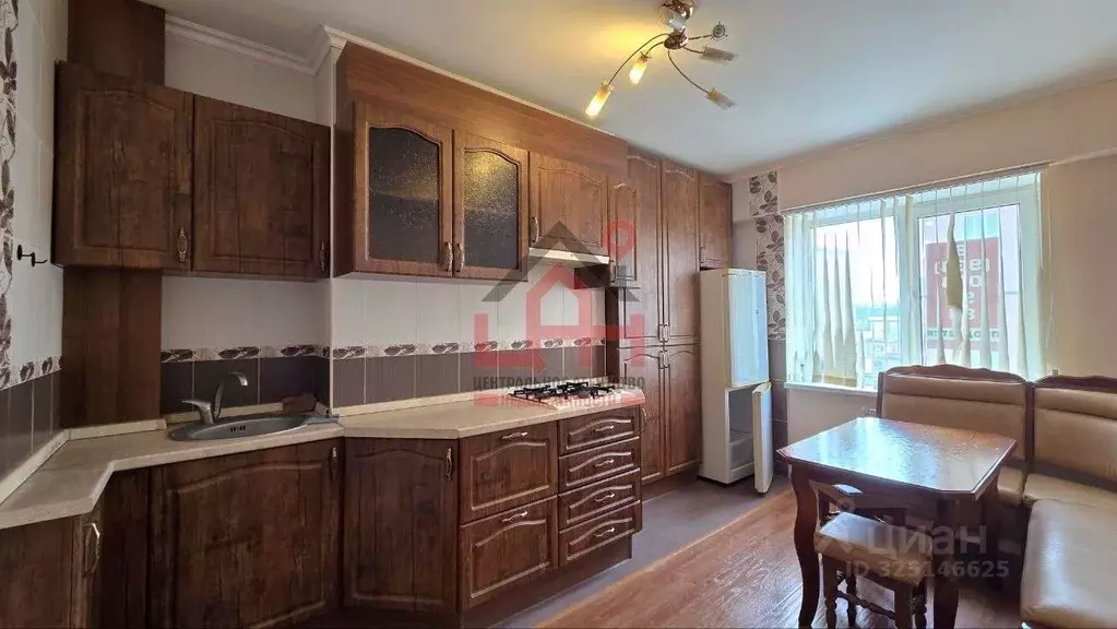 2-к кв. Ставропольский край, Ессентуки ул. Орджоникидзе, 81К2 (75.7 м) - Фото 1