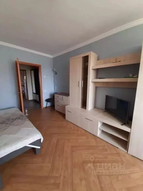 1-к кв. Крым, Щелкино Ленинский район, 3-й мкр, 48 (36.0 м) - Фото 0