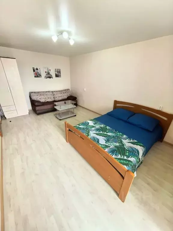 1-к кв. Волгоградская область, Волгоград ул. Маршала Еременко, 42 ... - Фото 2