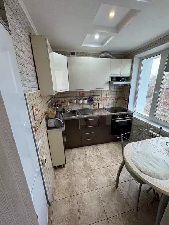 3-к. квартира, 61,2 м, 4/5 эт. - Фото 0