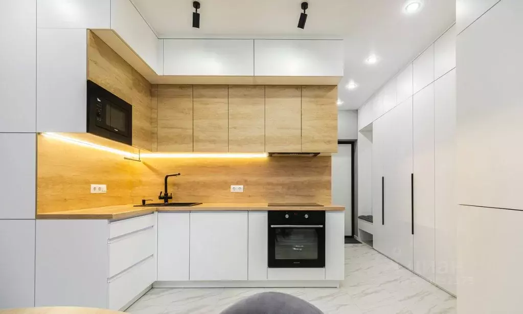 1-к кв. Краснодарский край, Сочи Светлана мкр, просп. Пушкина, 5А ... - Фото 2