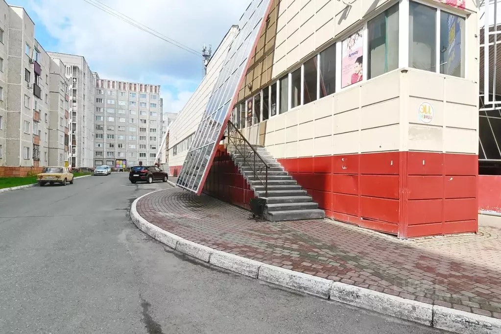 Помещение свободного назначения в Ханты-Мансийский АО, Сургут просп. ... - Фото 1