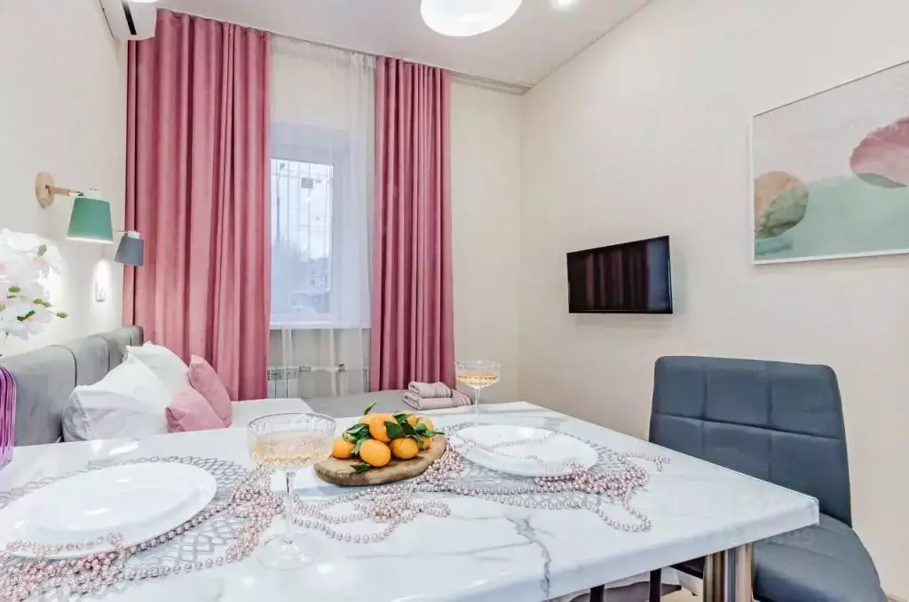 1-к кв. Татарстан, Казань Габдуллы Тукая ул., 106А (18.0 м) - Фото 1
