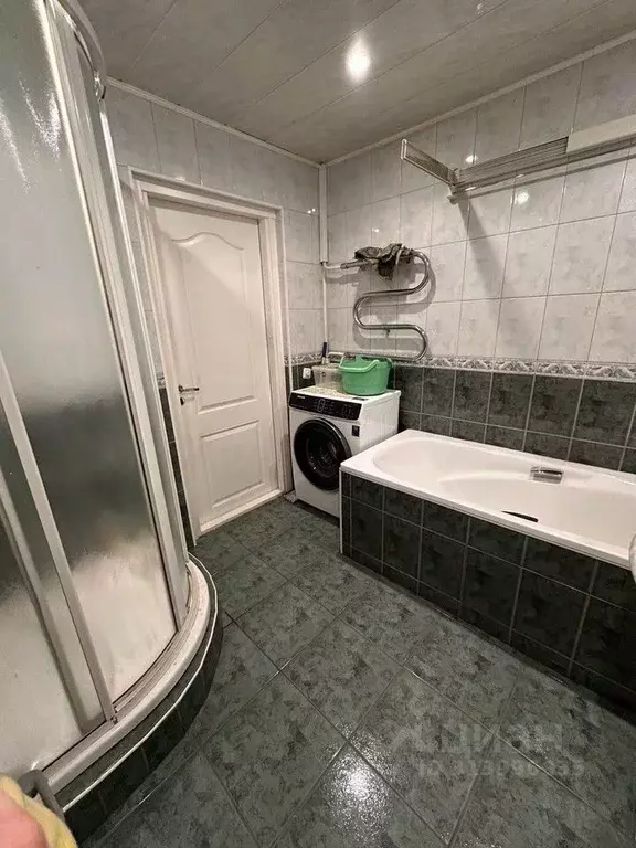 3-к кв. Мурманская область, Мурманск ул. Свердлова, 40к2 (57.0 м) - Фото 2