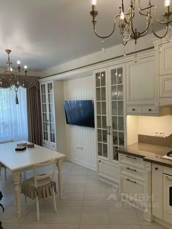 3-к кв. Севастополь ул. Адмирала Фадеева, 46Бк2 (71.0 м) - Фото 1