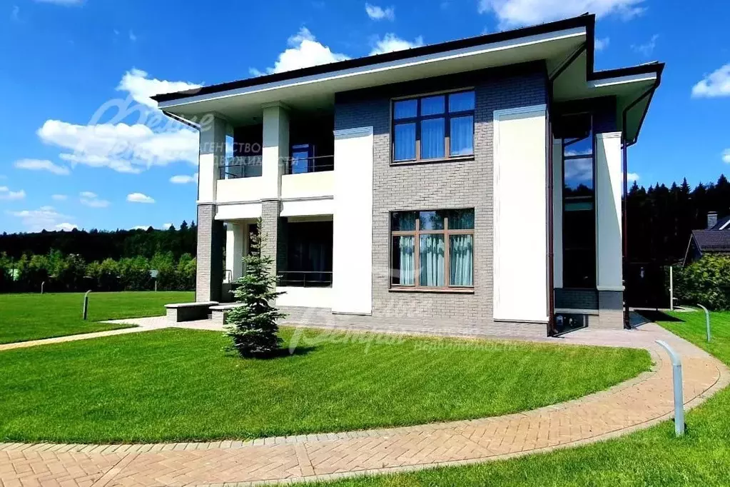 Дом в Москва д. Каменка, Графский Лес кп, 31 (255 м) - Фото 0