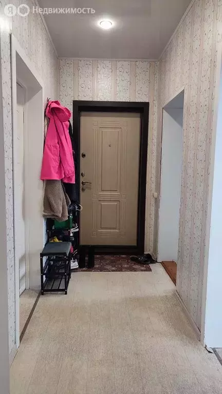 3-комнатная квартира: Республика Хакасия, рабочий посёлок Майна, улица ... - Фото 2