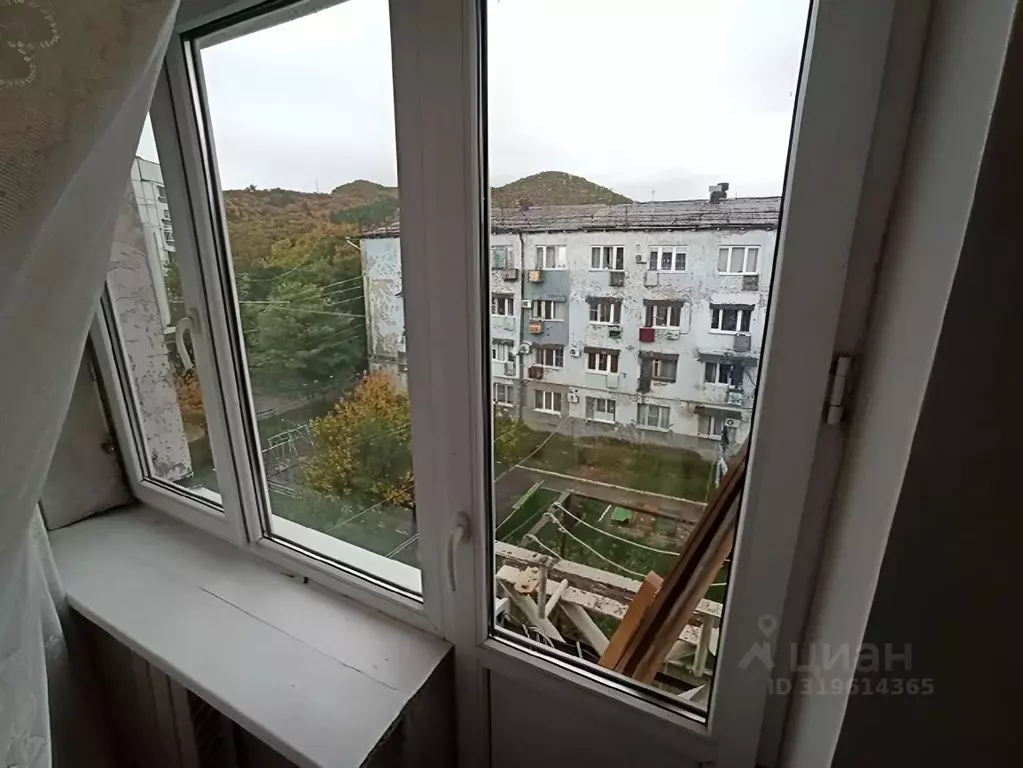 Комната Краснодарский край, Туапсе Горная ул., 8 - Фото 1