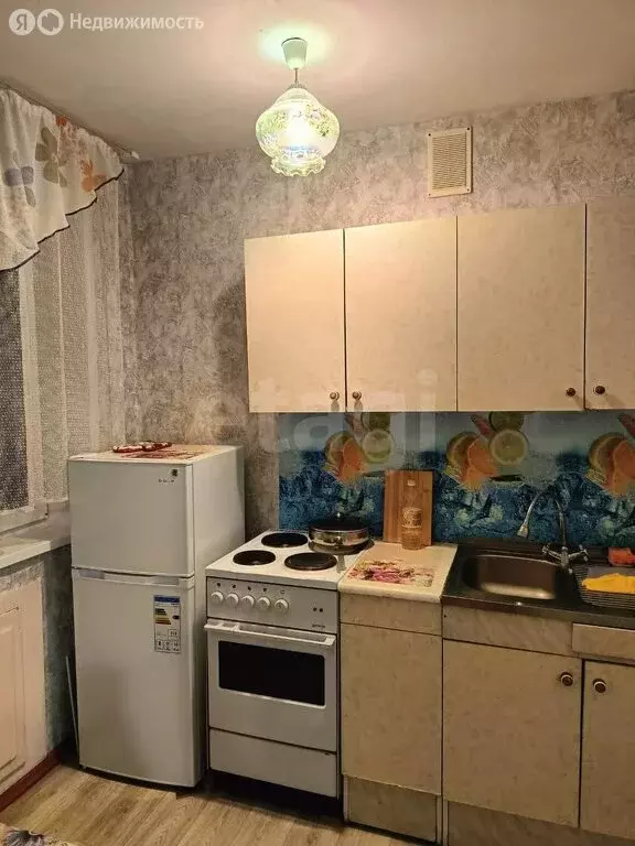 2-комнатная квартира: Междуреченск, улица Лазо, 25 (47.9 м) - Фото 1