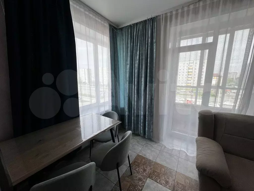 2-к. квартира, 52 м, 4/9 эт. - Фото 0