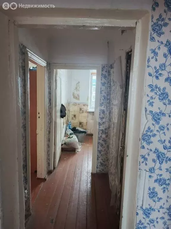 3-комнатная квартира: село Лариха, Советская улица, 16 (50 м) - Фото 1