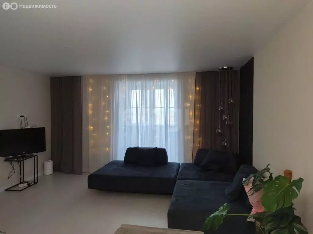 3-комнатная квартира: Чебоксары, Ярмарочная улица, 6 (88 м) - Фото 2