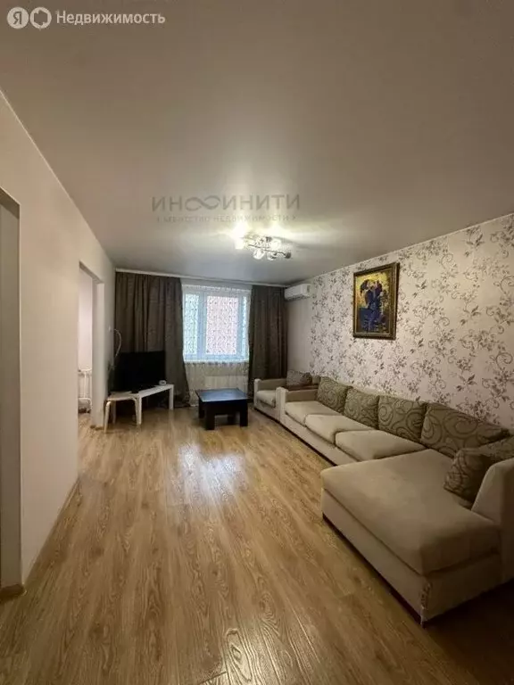 3-комнатная квартира: посёлок городского типа Лопатино, Солнечный ... - Фото 1