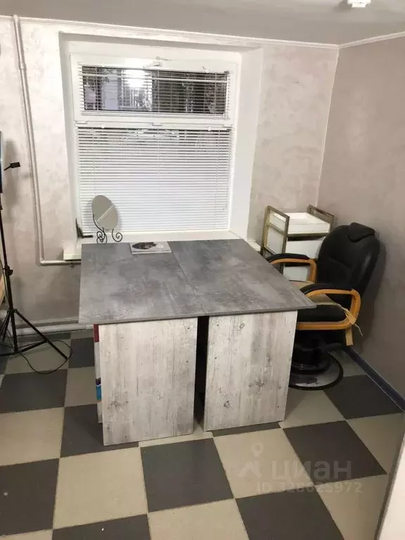 Помещение свободного назначения в Курская область, Курск ул. Кати ... - Фото 1