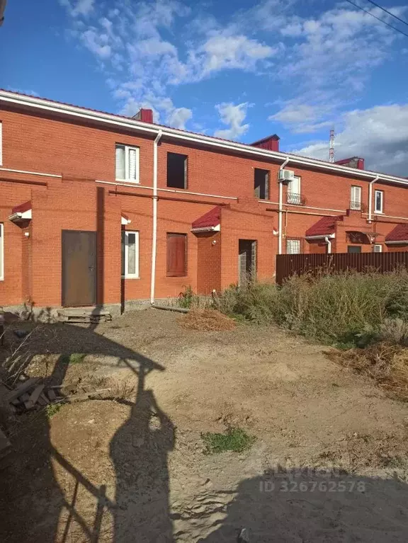 Таунхаус в Ростовская область, Волгодонск просп. Мира, 116/9 (67 м) - Фото 1