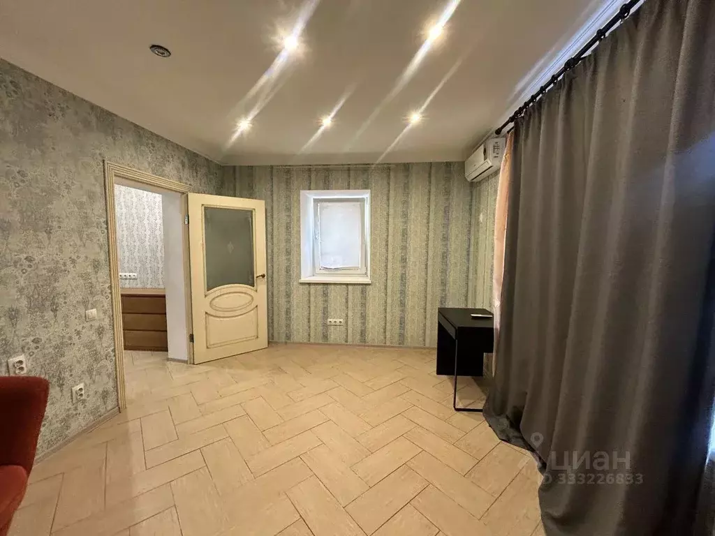 2-к кв. Крым, Симферополь ул. Чонгарская, 24 (52.0 м) - Фото 1