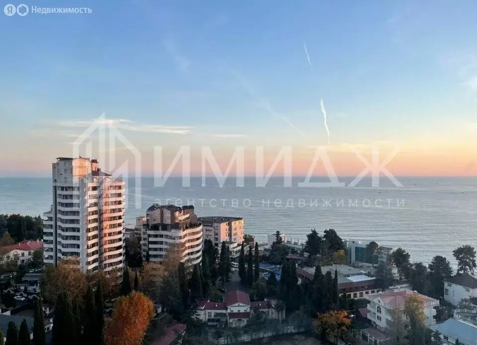 2-комнатная квартира: Сочи, микрорайон Светлана, Гагринская улица, 10 ... - Фото 0