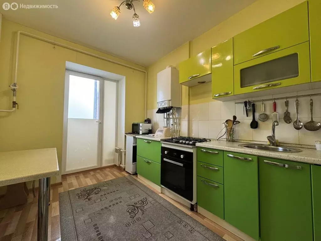 1-комнатная квартира: Волгоград, улица Солнечникова, 11 (35.6 м) - Фото 1