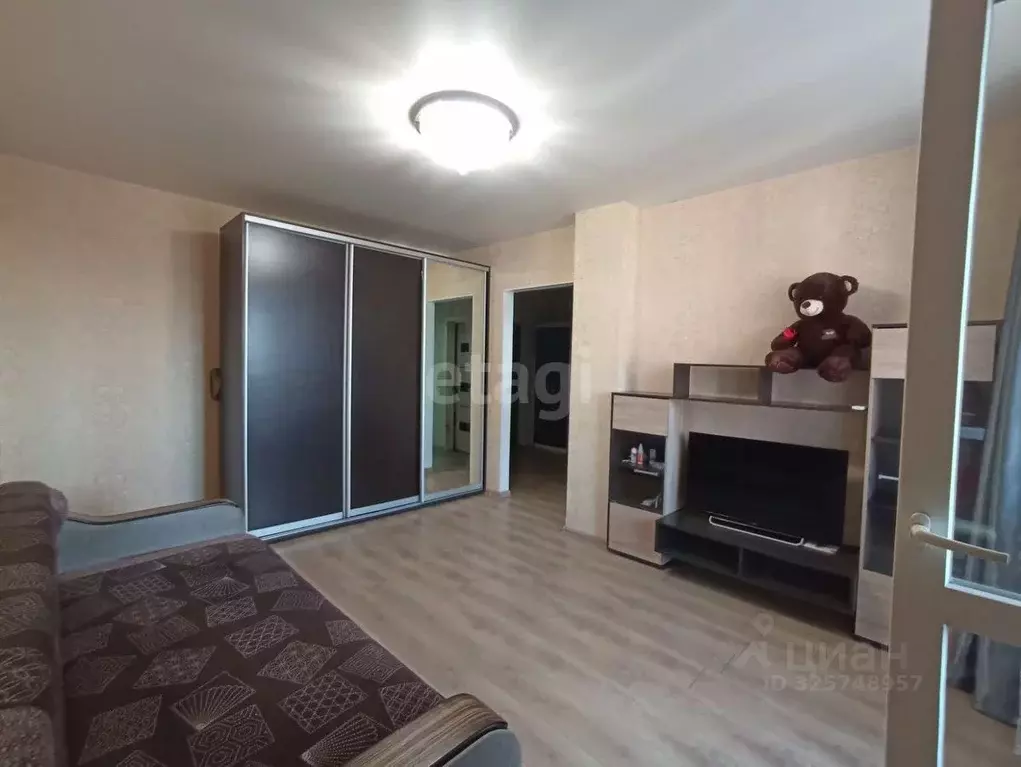 1-к кв. Крым, Симферополь ул. Севастопольская (37.5 м) - Фото 2