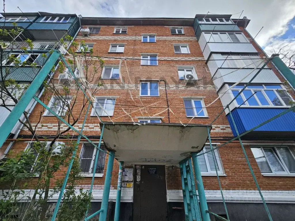 3-к кв. Адыгея, Майкоп ул. Димитрова, 11/4 (49.3 м) - Фото 1