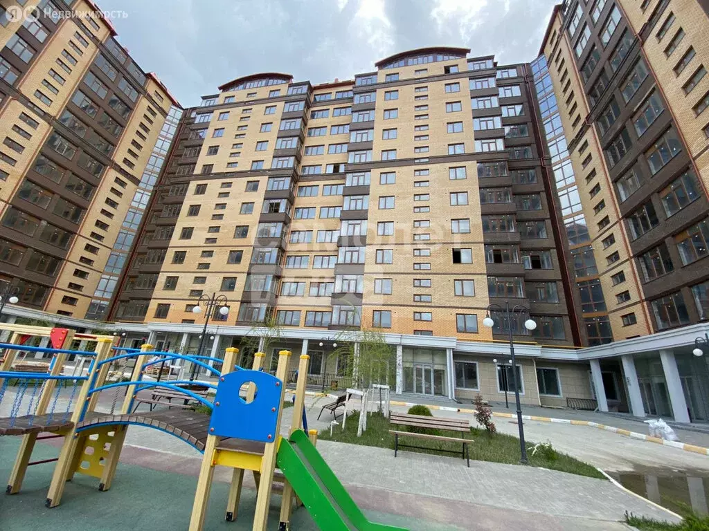 2-комнатная квартира: Каспийск, улица Магомедали Магомеджановa, 29 (69 ... - Фото 1