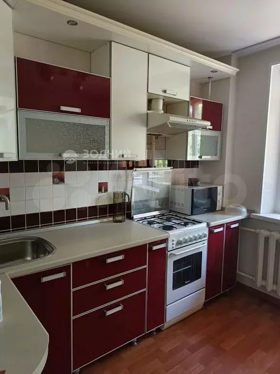 2-к. квартира, 53 м, 2/5 эт. - Фото 1