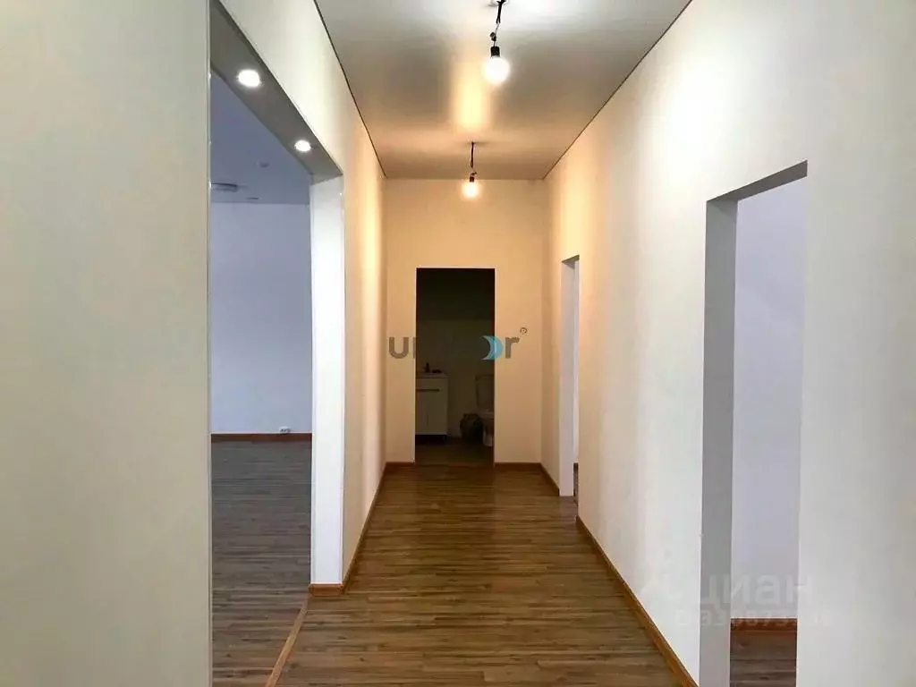 Дом в Башкортостан, Иглинский сельсовет, с. Иглино ул. Белинского, 1А ... - Фото 1