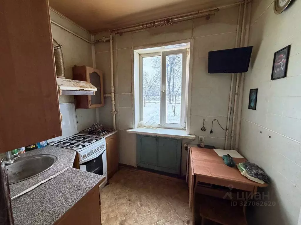 2-к кв. Московская область, Коломна ул. Суворова, 24 (37.4 м) - Фото 2