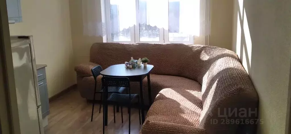 2-к кв. Свердловская область, Екатеринбург ул. Чкалова, 124 (66.0 м) - Фото 0