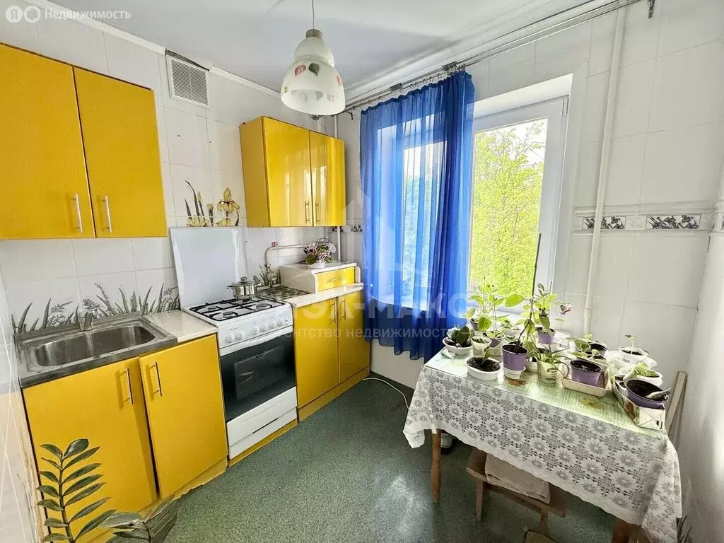 2-комнатная квартира: Брянск, улица Академика Королёва, 4 (48.4 м) - Фото 1