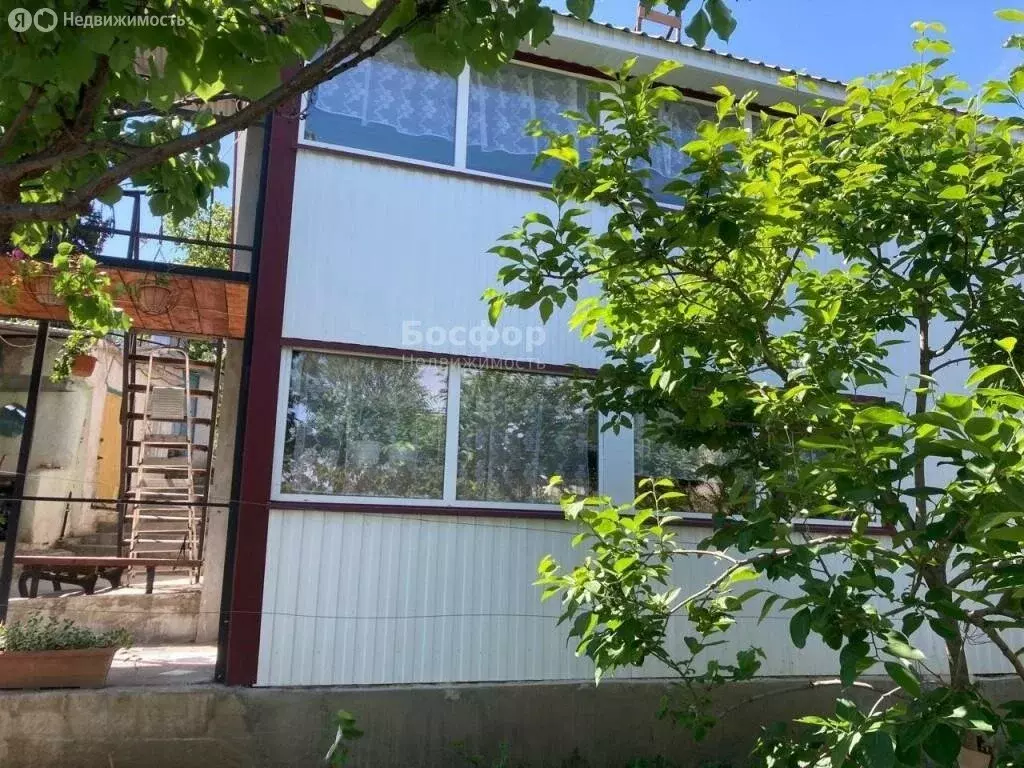 Дом в Морское, Громовский переулок, 1 (100 м) - Фото 1