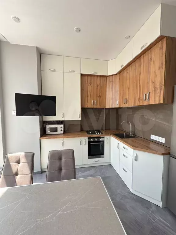 1-к. квартира, 45 м, 7/11 эт. - Фото 0