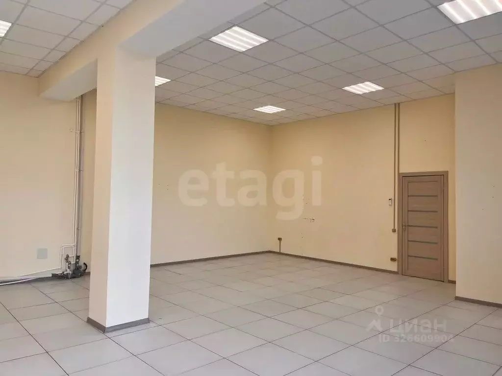 Помещение свободного назначения в Астраханская область, Астрахань пер. ... - Фото 2