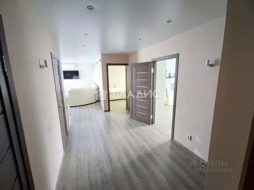 3-к кв. Воронежская область, Воронеж ул. Переверткина, 1/10 (93.0 м) - Фото 1