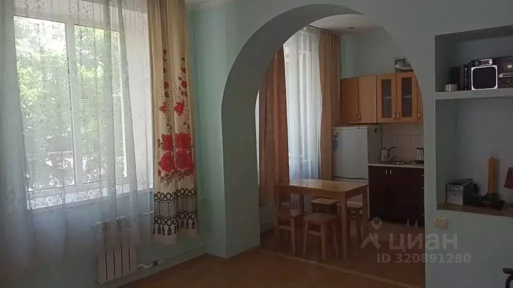 2-к кв. Краснодарский край, Туапсе ул. Богдана Хмельницкого, 3 (52.0 ... - Фото 0