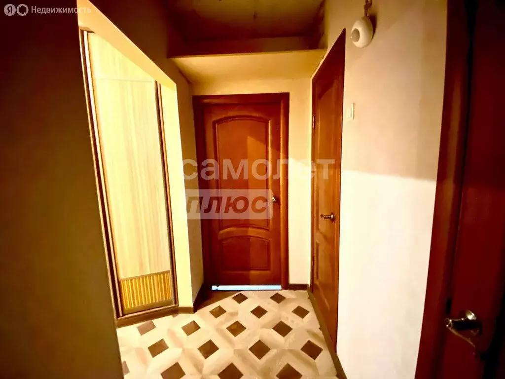 3-комнатная квартира: Ярославль, улица Космонавтов, 24 (62.2 м) - Фото 0