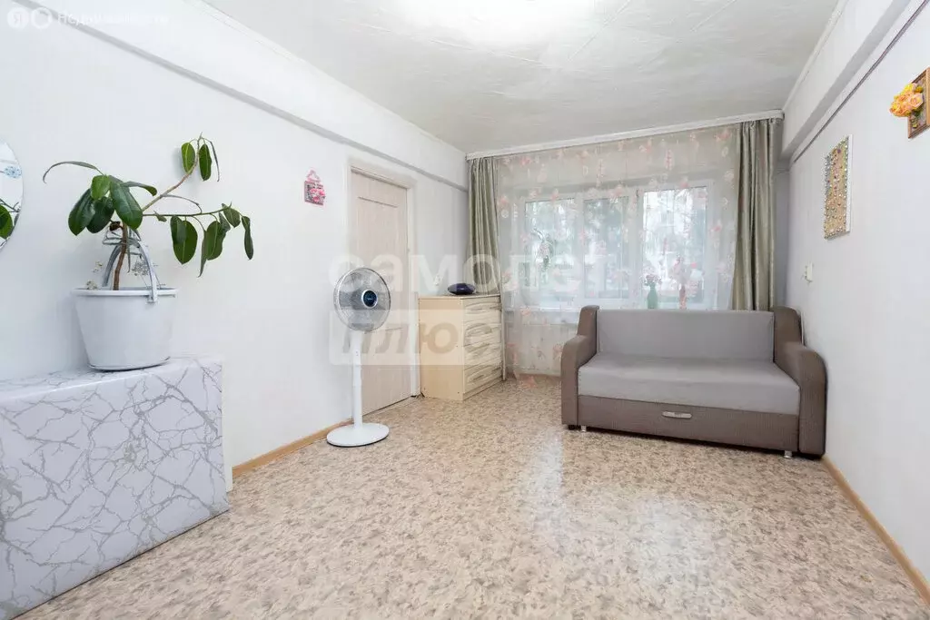 2-комнатная квартира: Северск, улица Калинина, 58 (55.3 м) - Фото 1